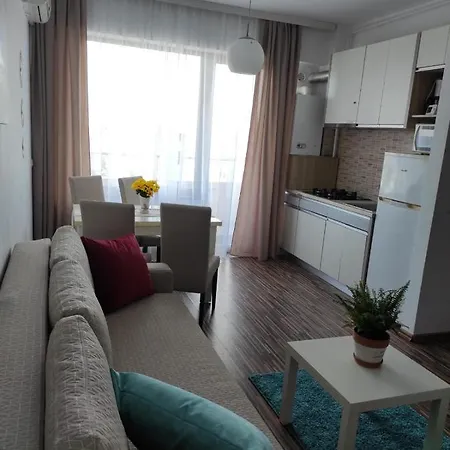 Raya Summerland 3 Mamaia
